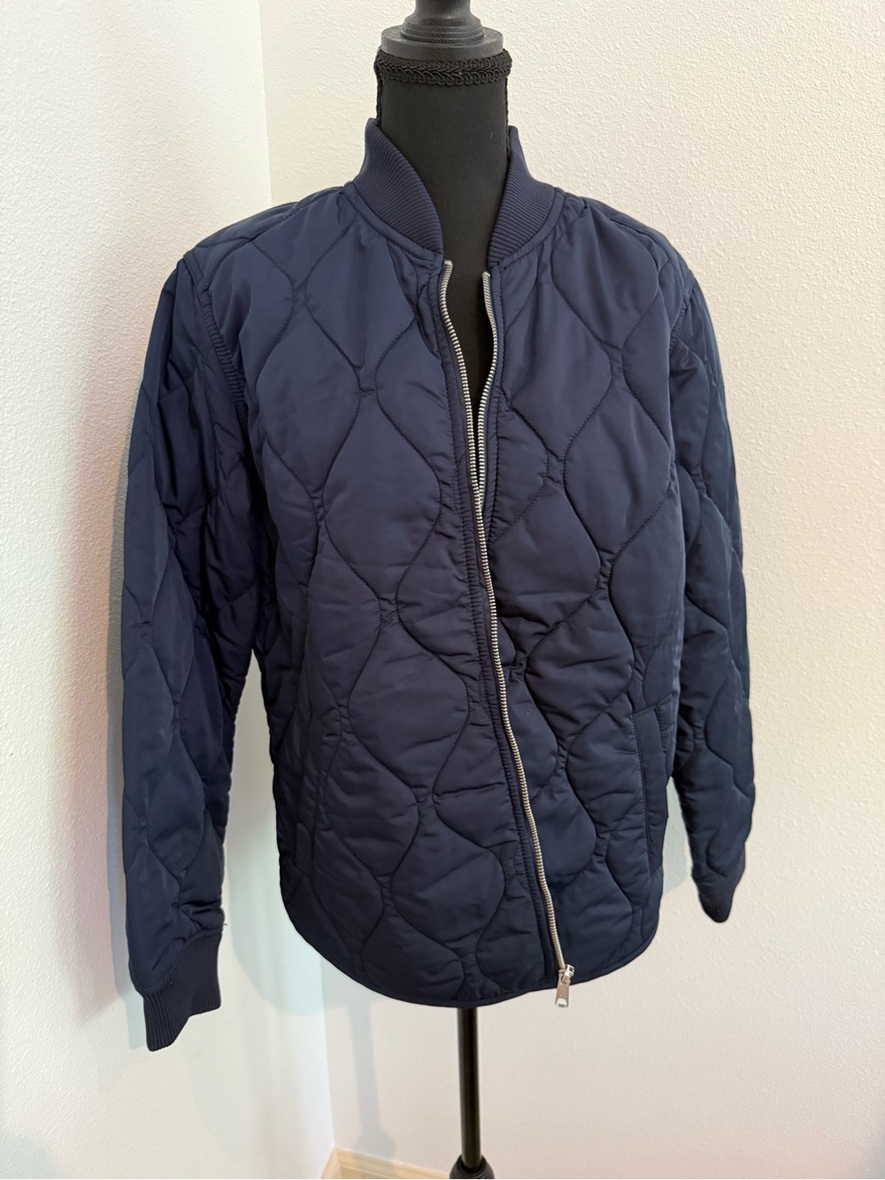 Old Navy Navy Quilted Bomber Jacket